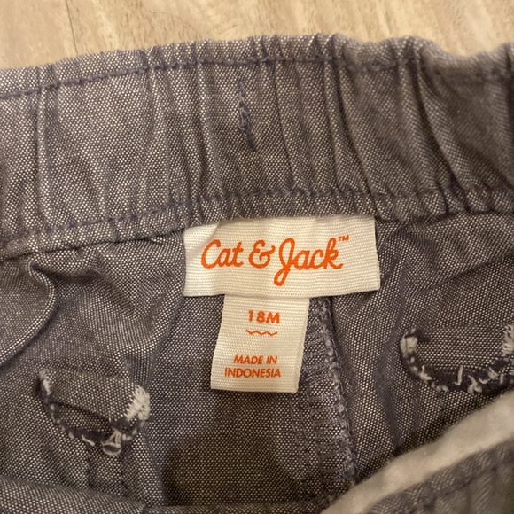 **3pk** of 18 month old Boys shorts (1 Carters and 2 Cat and Jack brand) - Picture 4 of 16